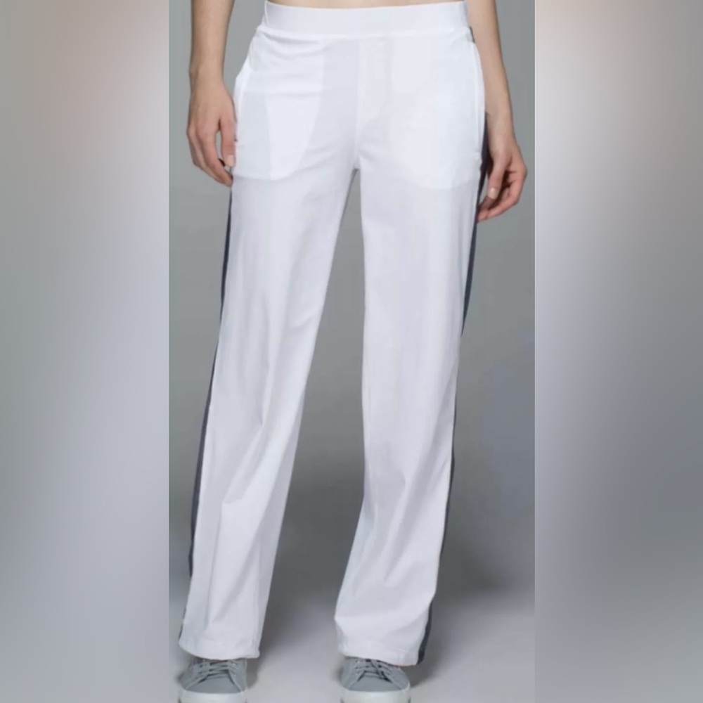 Lululemon City Summer Pants Drawstring Hem Pull on White Gray Stripe Size 8 30”